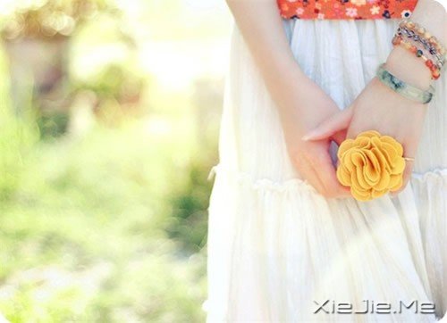 踮起脚尖，我们就能离幸福更近一点